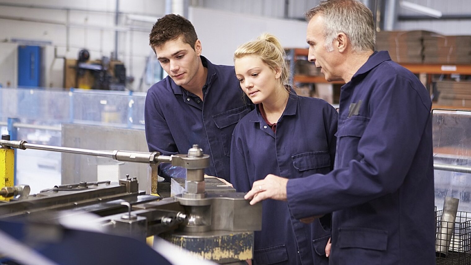 Ausbildung, Werkstatt, Meister, Lehrlinge, Handwerk