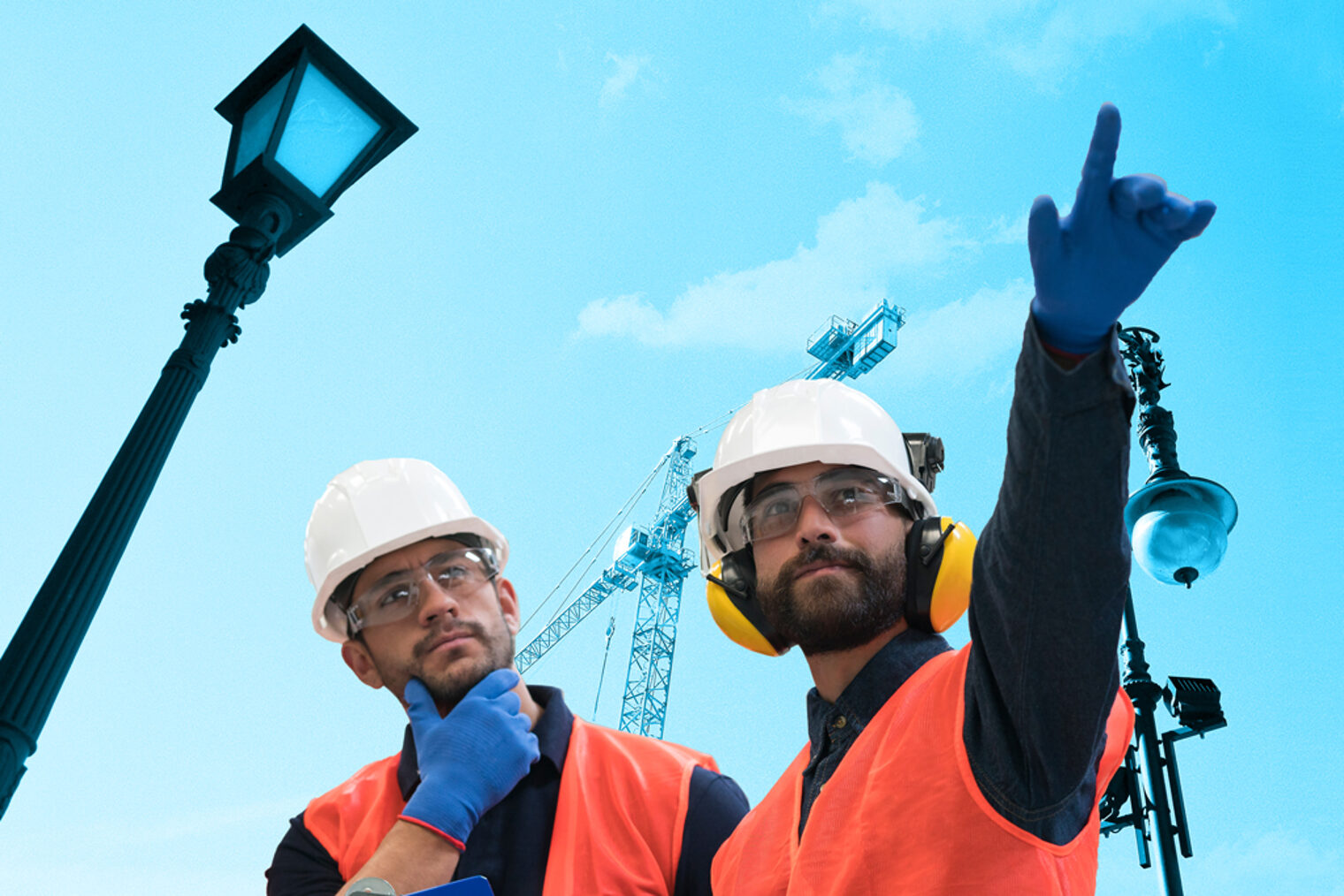 Handwerker auf einer Baustelle in Berlin.