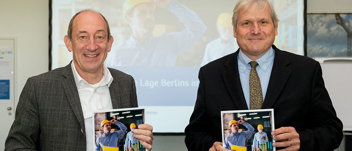 v.l.n.r.: Jan Eder, Hauptgeschäftsführer IHK Berlin und Jürgen Wittke, Hauptgeschäftsführer Handwerkskammer Berlin Pressekonferenz Herbstkonjunktur 19.10.2021