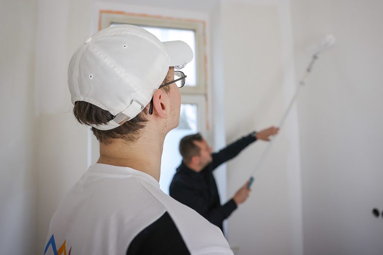 Ausbildung, Malerbetrieb, Ausbilder, Auszubildender, Willkommen im Handwerk