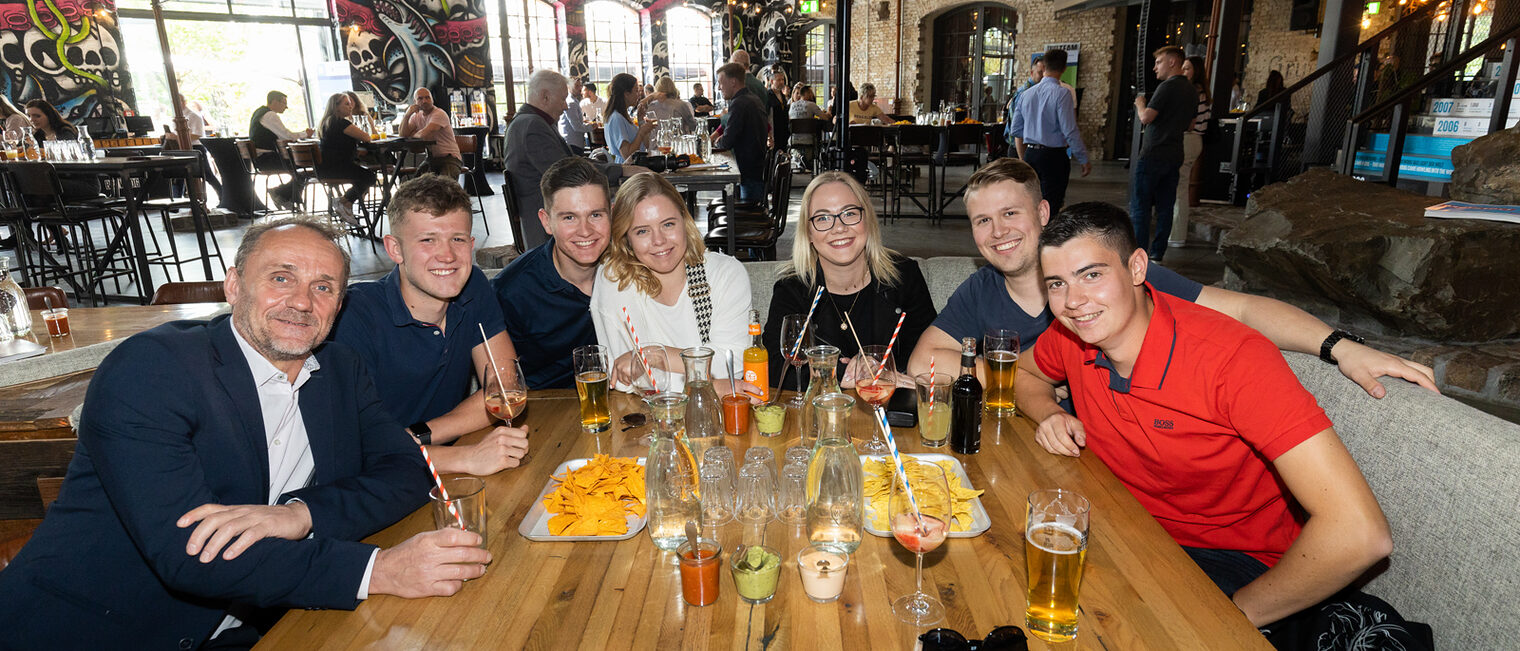 Meisterfeier 2023, Meisterinnen, Meister, Gl&uuml;ckwunsch, Ehrung, Meisterbrief, Handwerkskammer Berlin, Jahrgang 2022, BrewDog 