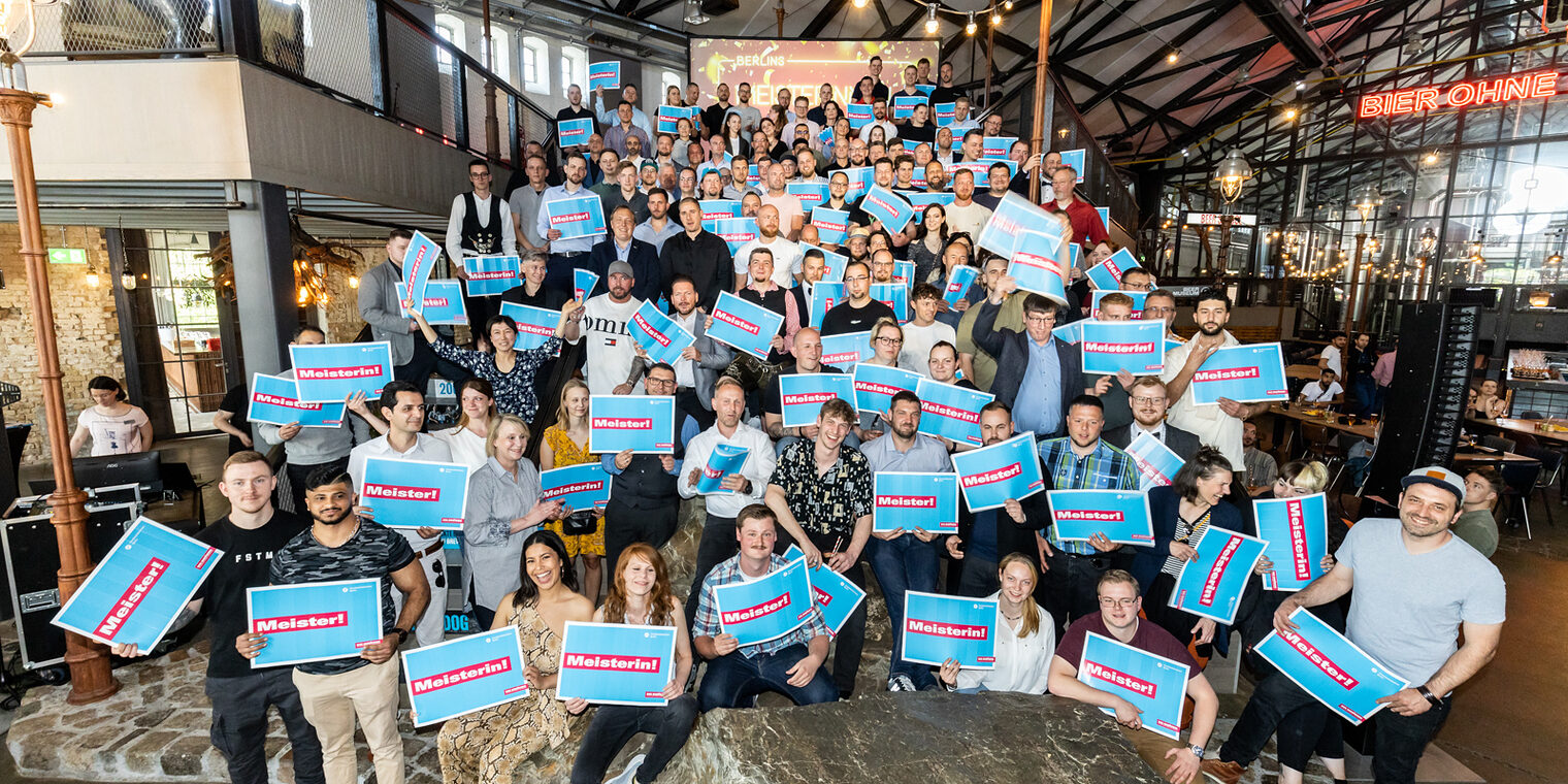 Meisterfeier 2023, Meisterinnen, Meister, Glückwunsch, Ehrung, Meisterbrief, Handwerkskammer Berlin, Jahrgang 2022, BrewDog 