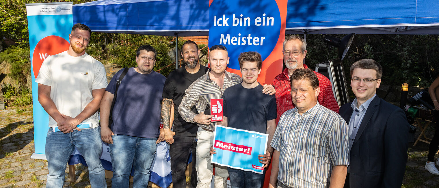 Meisterfeier 2023, Meisterinnen, Meister, Gl&uuml;ckwunsch, Ehrung, Meisterbrief, Handwerkskammer Berlin, Jahrgang 2022, BrewDog 