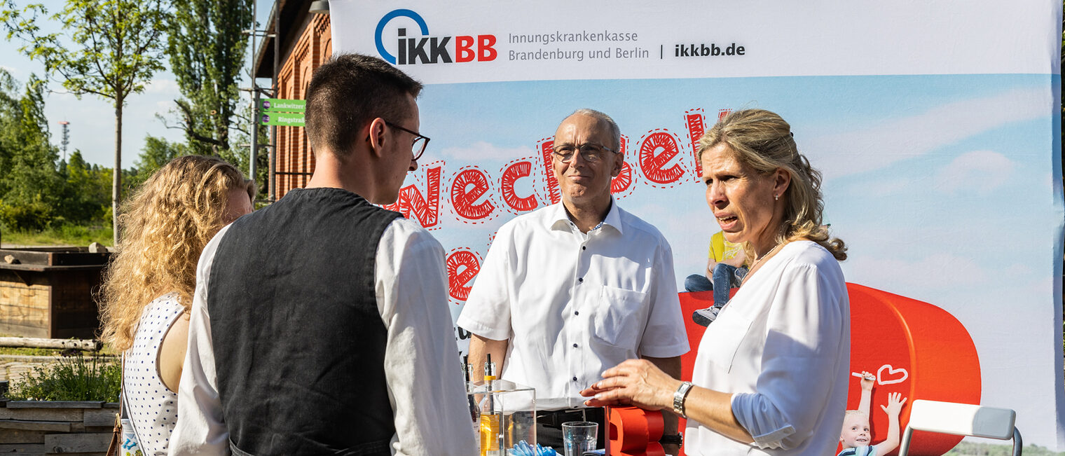 Meisterfeier 2023, Meisterinnen, Meister, Gl&uuml;ckwunsch, Ehrung, Meisterbrief, Handwerkskammer Berlin, Jahrgang 2022, BrewDog 