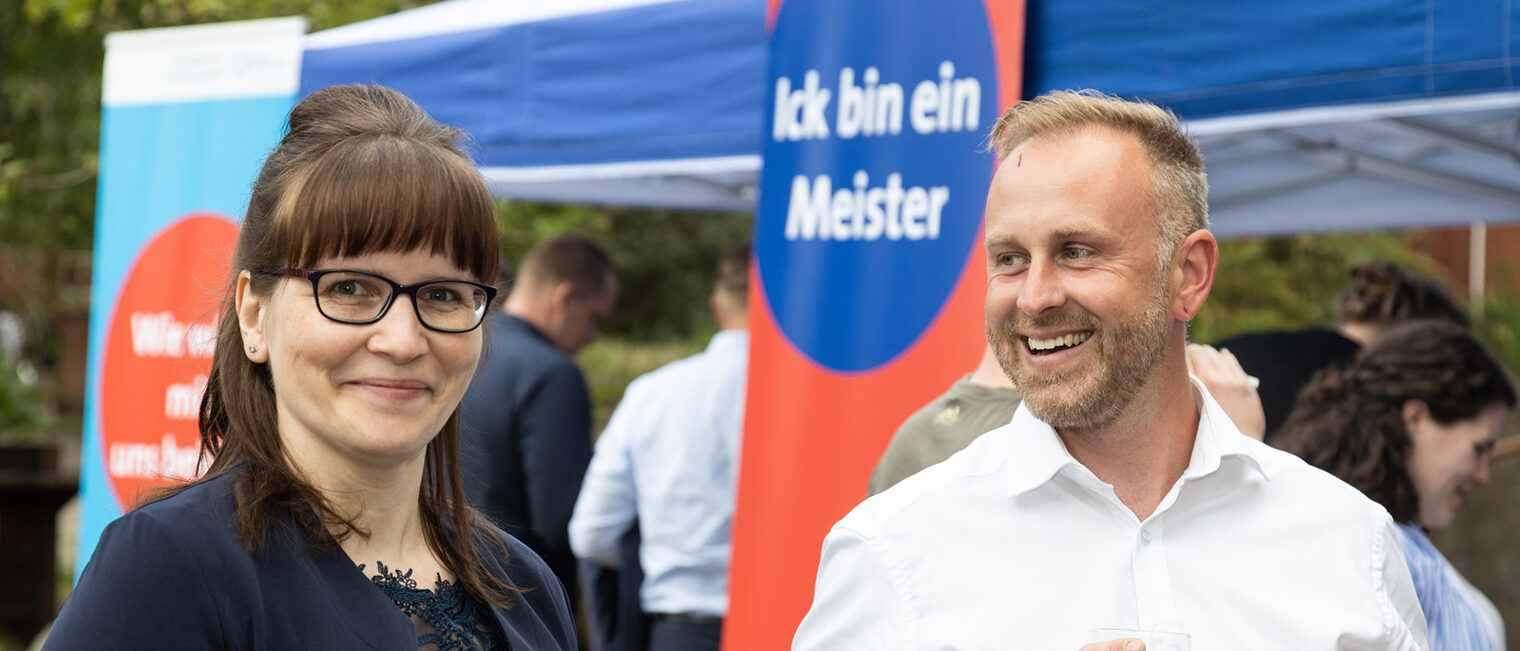 Meisterfeier 2023, Meisterinnen, Meister, Gl&uuml;ckwunsch, Ehrung, Meisterbrief, Handwerkskammer Berlin, Jahrgang 2022, BrewDog 