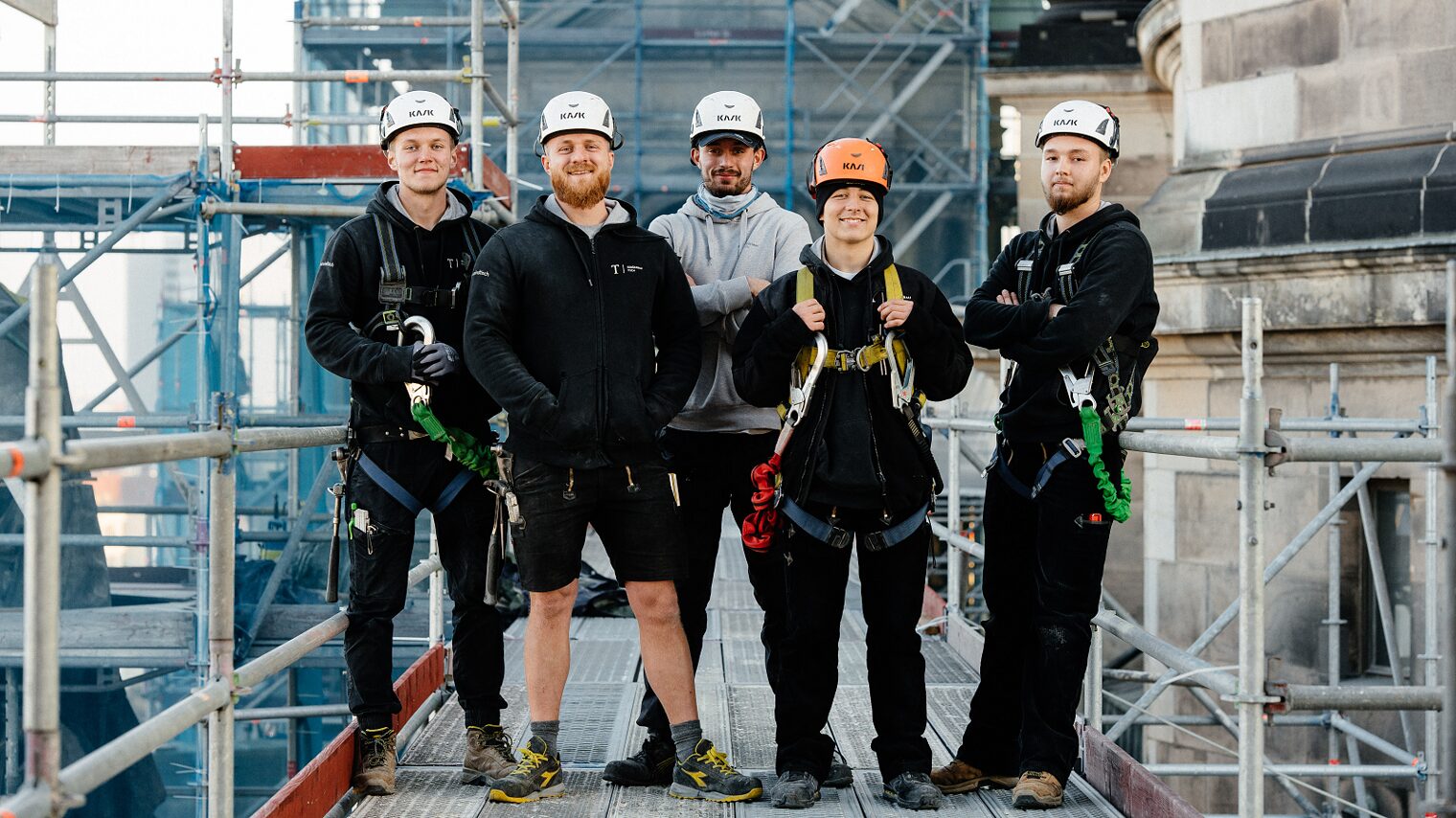 Tag des Handwerks 2023, Imagekampagne, Wir machen, was Berlin ausmacht, Handwerk, Gerüstbau Tisch, Fernsehturm, Alex