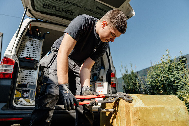 Ausbildung Berlin, Ausbildungsplätze 2024, Berufsbildung, Willkommen im Handwerk, Anlagenmechaniker, Lehrstellenbörse, Azubi