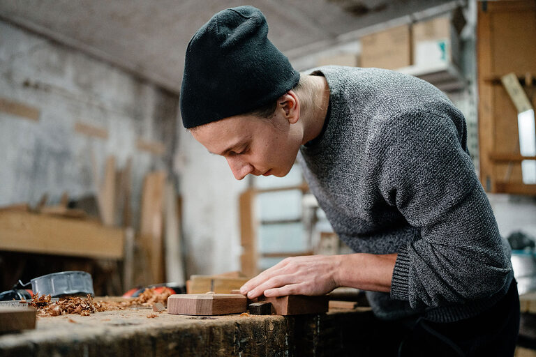 Ausbildung Berlin, Ausbildungsplätze 2023, Beruf, Willkommen im Handwerk, Bootsbauer, Boot, Schiff, Azubi, Holzgewerbe