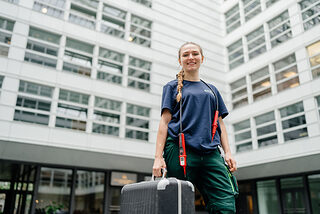 Ausbildung, Ausbildungsplätze 2024, Beruf, Elektroniker, Gebäudetechnik, Azubi, Energieversorgung, Überwachungseinrichtung