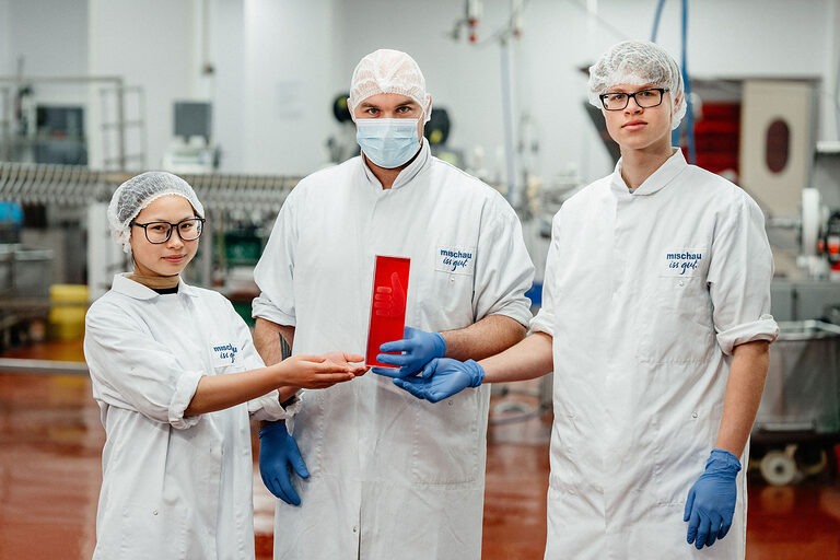 Ausbildung, Ausbildungsplätze 2024, Beruf, Fleischer, Wurstwaren, Azubi, Konservierungsstoffe, Handwerk, Kühlanlage, Fleisch