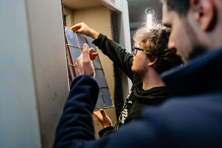 Ausbildung, Ausbildungsplätze 2024, Glaser, Glasbau, Azubi, Fenster, Türen, Schaufenster, Vitrinen Auszubildende