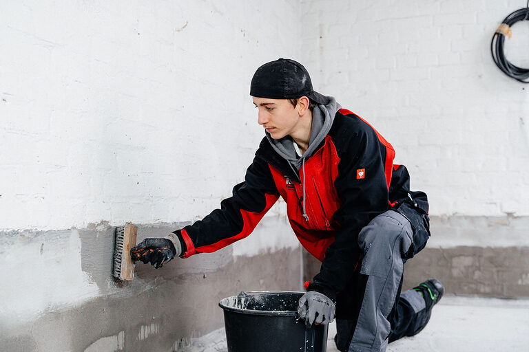 Ausbildung, Ausbildungsplätze 2024, Maurer, Rohbau, Azubi, Baustelle, Beton, Fundament, Gebäude, Bau, Auszubildende, Handwerk