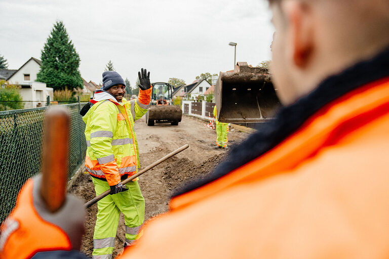 Ausbildung, Ausbildungsplätze 2024, Maurer, Tiefbau, Azubi, Baugrube, Rohrleitung, Versorgungssystem, Verkehrsweg, Tunnelbau, Bohrung
