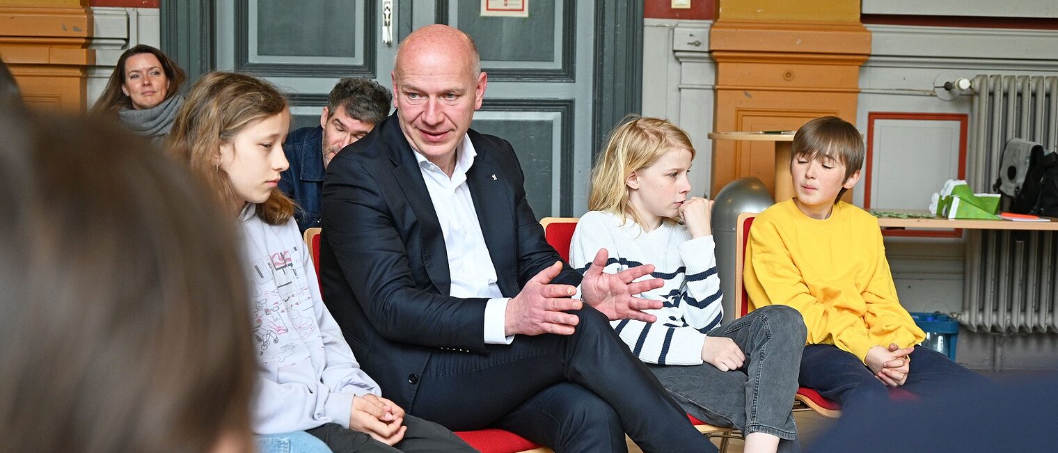 Regierender Bürgermeister, Kai Wegner, Allegro-Grundschule, Berliner Schulpate, Handwerkskammer, Präsidentin Carola Zarth