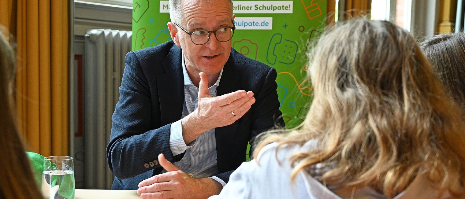 Regierender B&uuml;rgermeister, Kai Wegner, Allegro-Grundschule, Berliner Schulpate, Handwerkskammer, Pr&auml;sidentin Carola Zarth