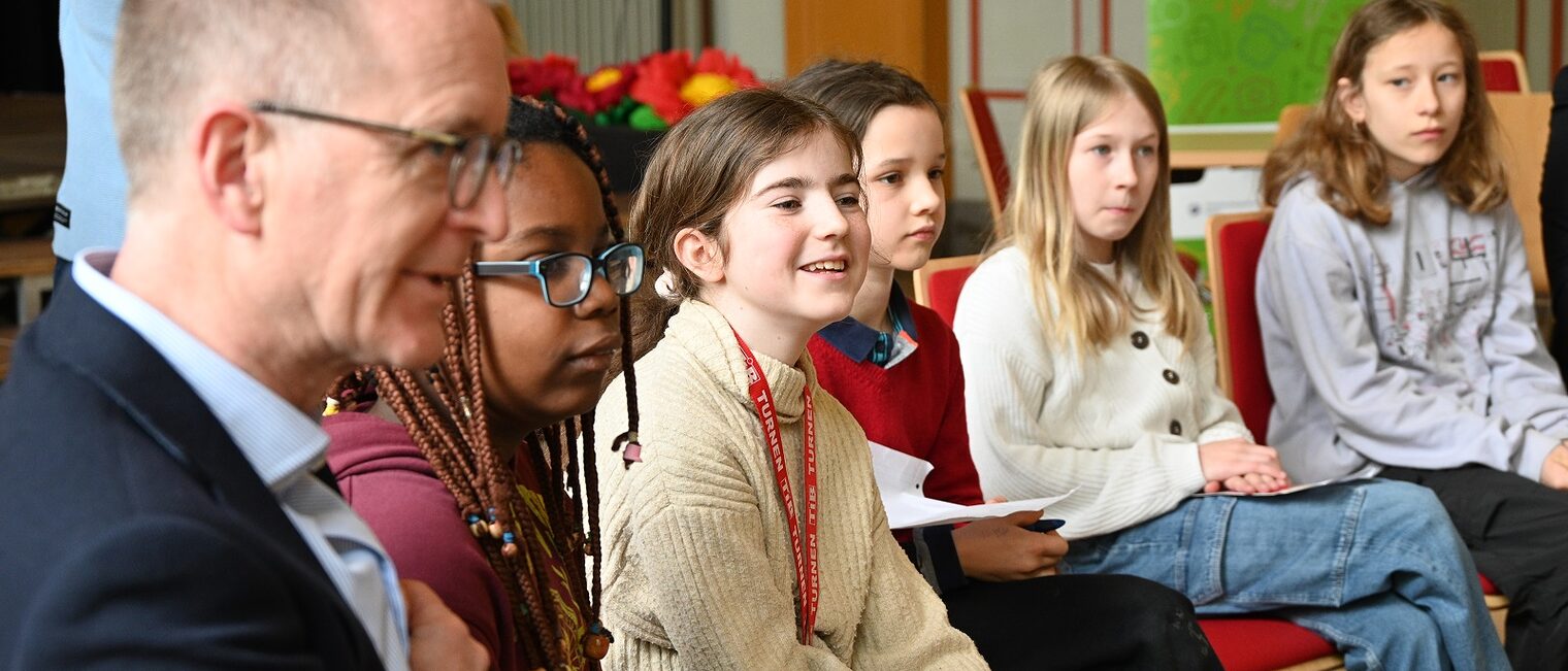 Regierender B&uuml;rgermeister, Kai Wegner, Allegro-Grundschule, Berliner Schulpate, Handwerkskammer, Pr&auml;sidentin Carola Zarth