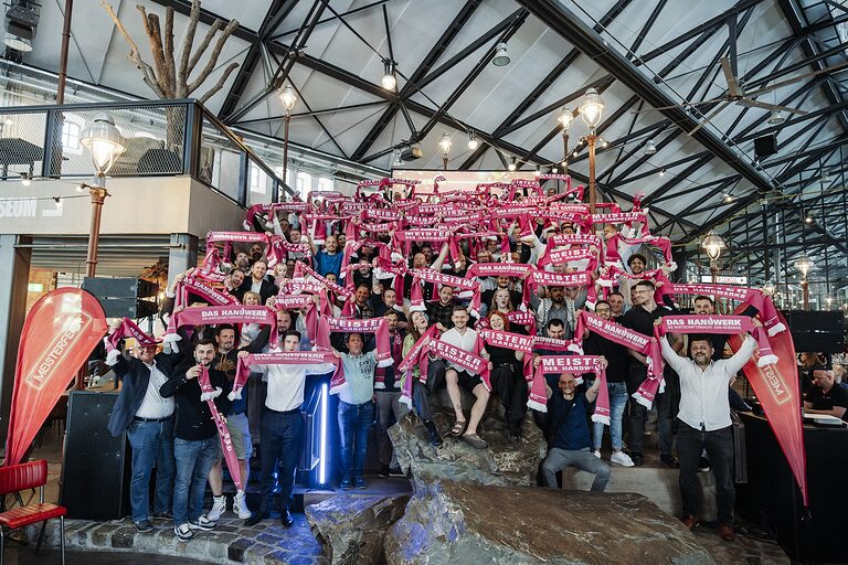 Meisterfeier 2024, Meisterinnen, Meister, Glückwunsch, Ehrung, Meisterbrief, Handwerkskammer Berlin, Jahrgang 2023, BrewDog