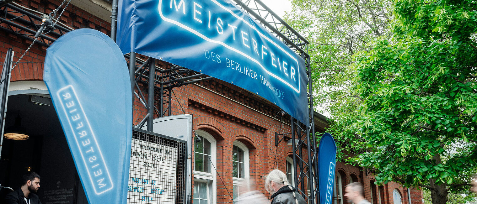Meisterfeier 2024, Meisterinnen, Meister, Glückwunsch, Ehrung, Meisterbrief, Handwerkskammer Berlin, Jahrgang 2023, BrewDog