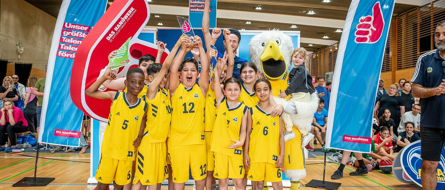 Basketball, Finalturnier, Grundschulliga, ALBA, Saison 2023/2024, Max-Schmeling-Halle, Handwerkskammer, das Handwerk, Black Box