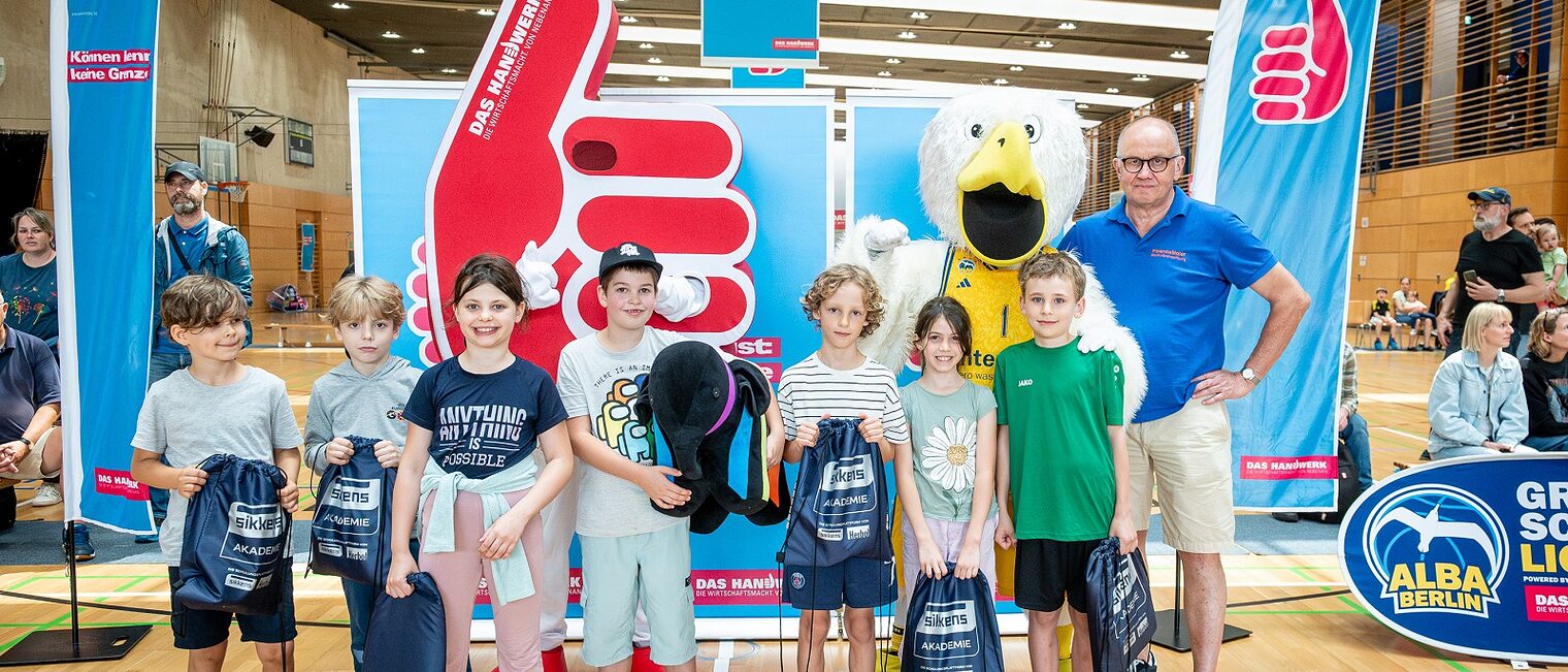 Basketball, Finalturnier, Grundschulliga, ALBA, Saison 2023/2024, Max-Schmeling-Halle, Handwerkskammer, das Handwerk, Black Box