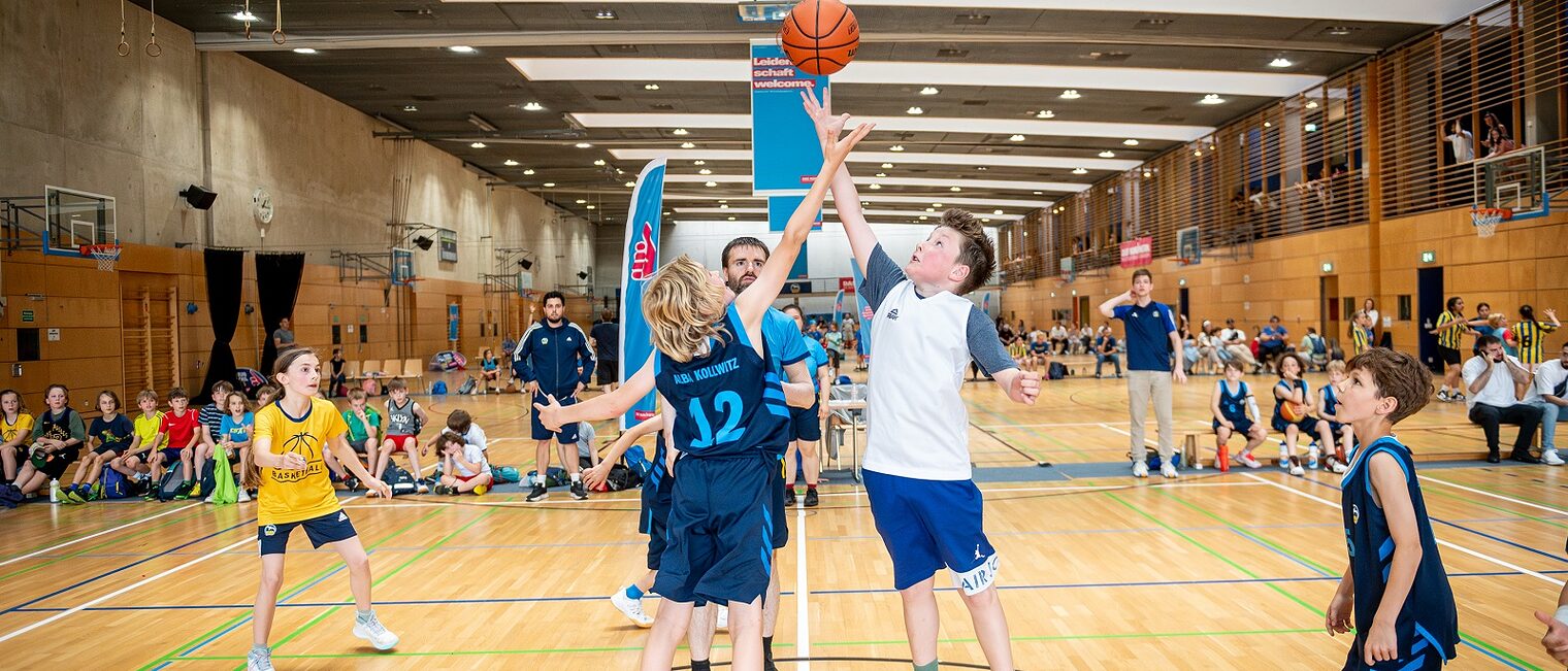 Basketball, Finalturnier, Grundschulliga, ALBA, Saison 2023/2024, Max-Schmeling-Halle, Handwerkskammer, das Handwerk, Black Box