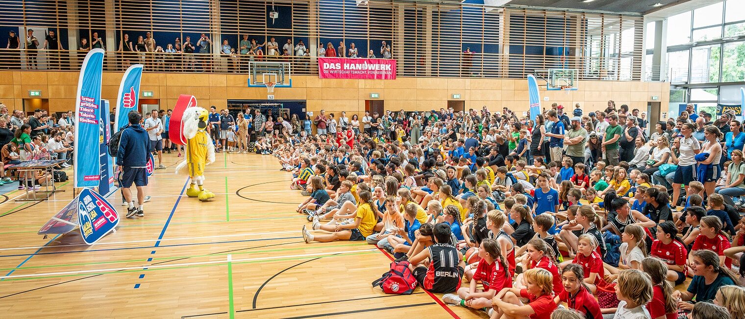 Basketball, Finalturnier, Grundschulliga, ALBA, Saison 2023/2024, Max-Schmeling-Halle, Handwerkskammer, das Handwerk, Black Box