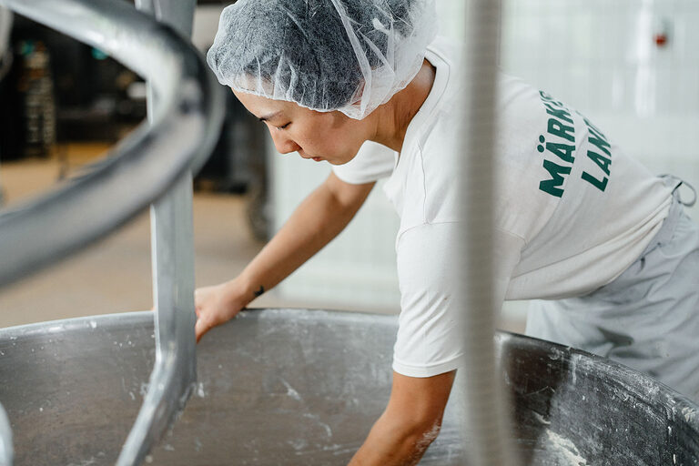 Ausbildung, Ausbildungsplätze 2024, Bäckerei, Bäcker, Brot, Lehrstellenbörse, Beruf, Auszubildende, Handwerkskammer, Teig