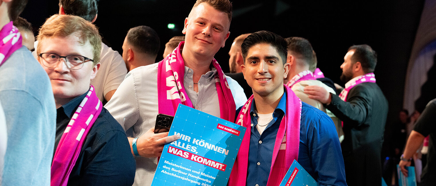 Handwerkskammer Berlin ehrt am 11. Mai 2025 im Friedrichstadt-Palast die Meisterinnen und Meister des Jahrgangs 2024: Doppelportrait
