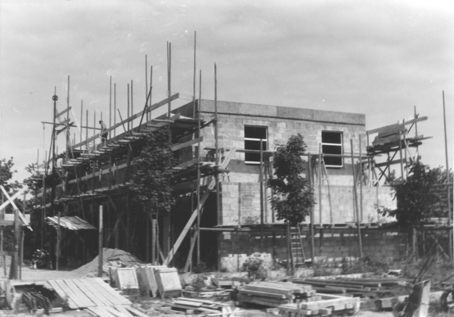 Neubau der Rirma Hahn Bestattungen am Reisseck, 1960er-Jahre
