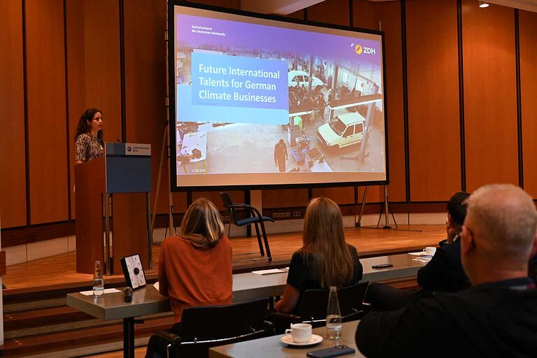 Frühstückstreff des Berliner Handwerks: Internationale Fachkräftegewinnung