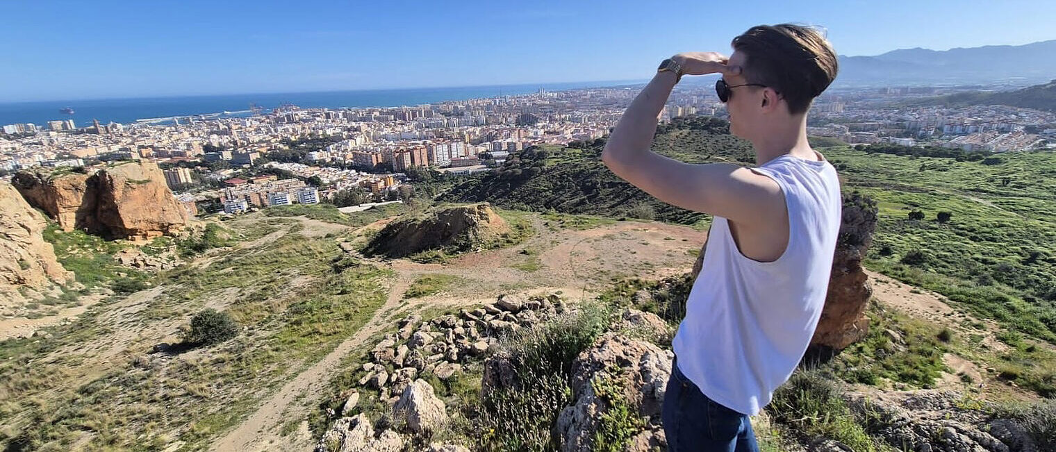 Mobilitätsangebote der Handwerkskammer Berlin/ Dorian und Marvin als KFZ-Mechatroniker in Malaga