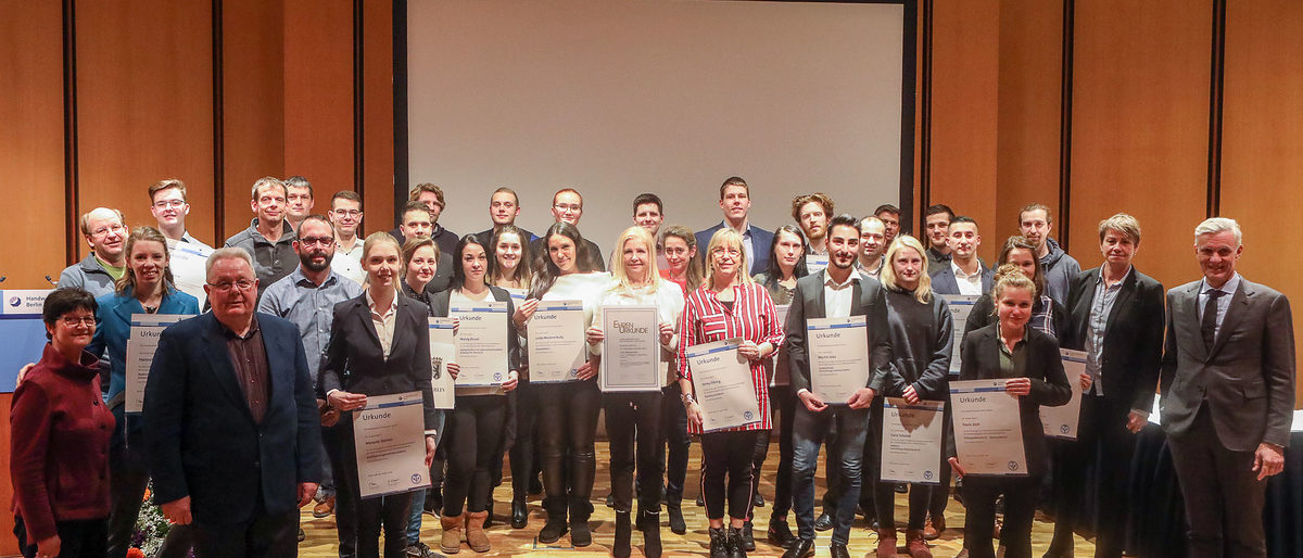 Die besten Gesellinnen und Gesellen des Berliner Handwerks 2018 Handwerkskammer Berlin, Praktischer Leistungswettbewerb der Handwerksjugend, Bundessieger, Landessieger