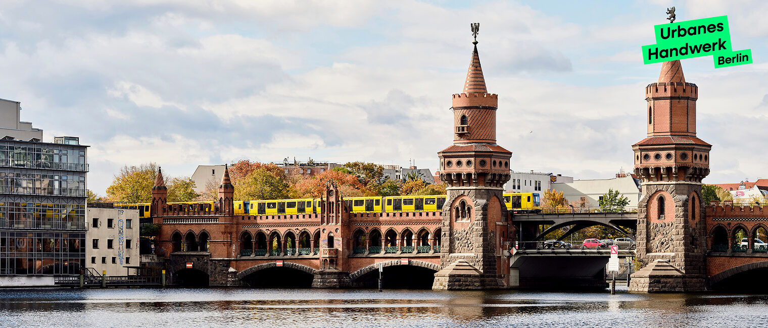 Oberbaumbrücke in Berlin Friedrichshain-Kreuzberg