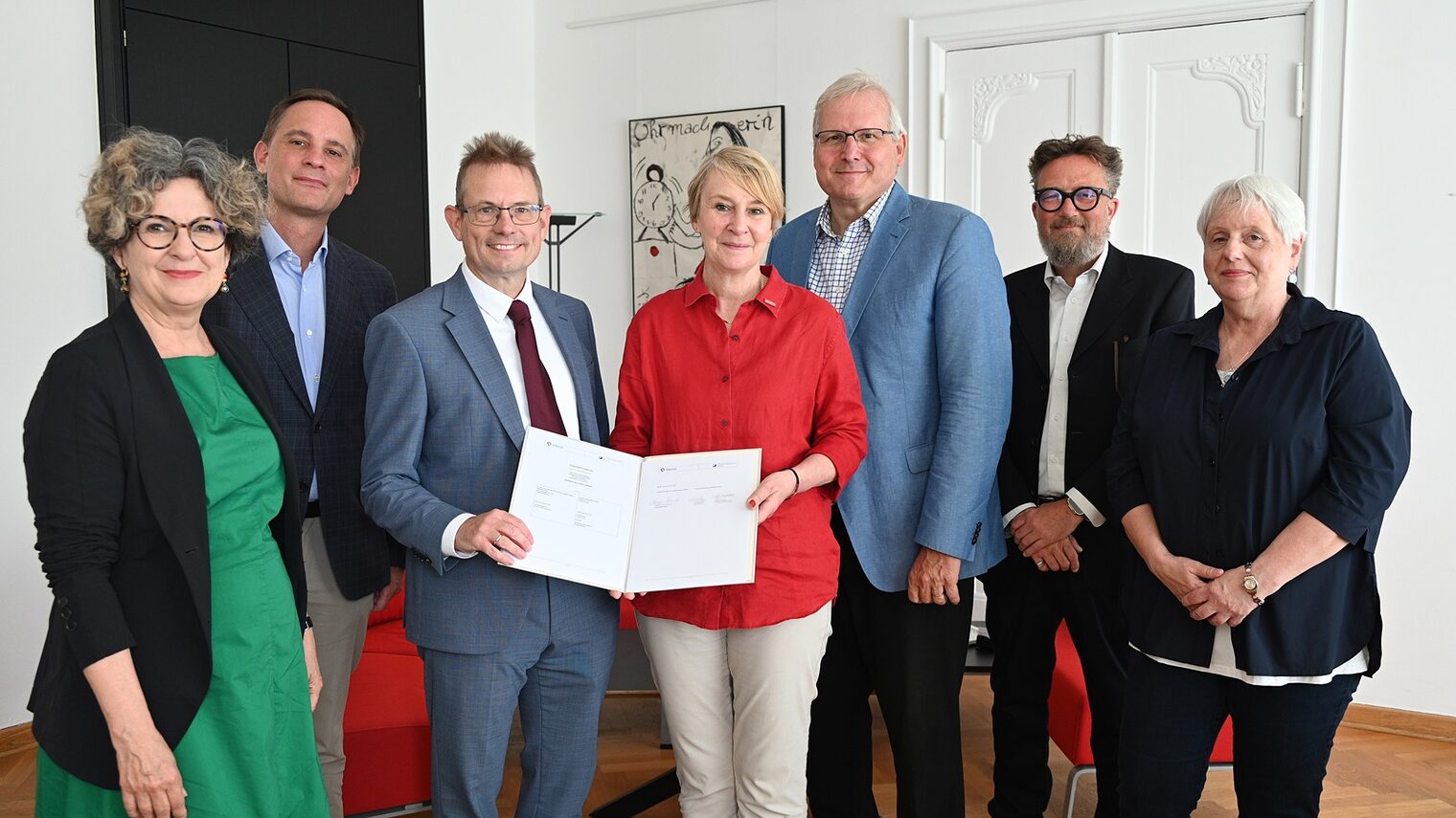 Handwerkskammer Berlin und Fachhochschule des Mittelstands (FHM) am 3.07.26:ein Kooperationsvertrag für berufsbegleitenden Bachelorstudiengang Handwerksmanagement