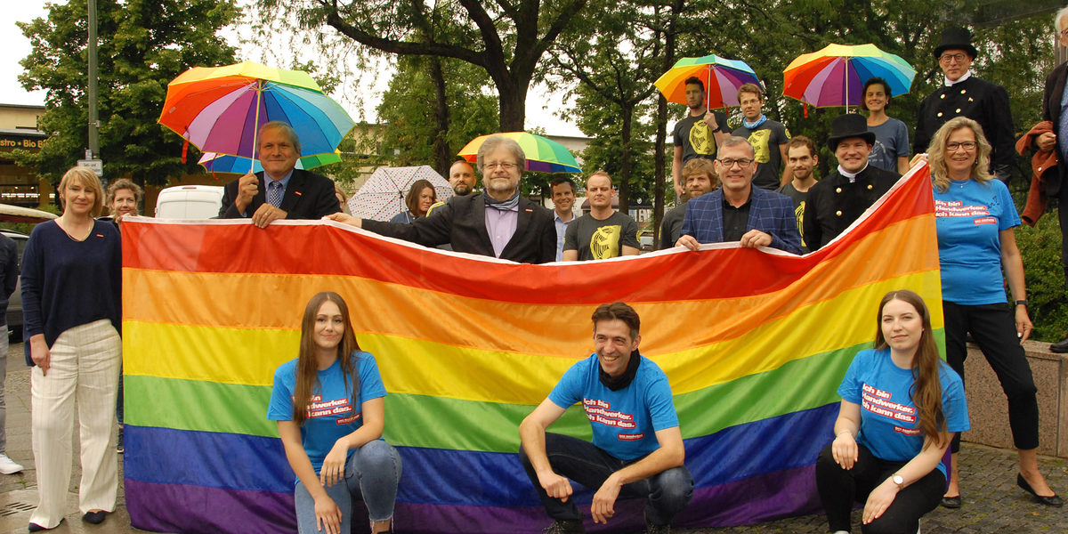 Hissen der Regenbogenfahne, Handwerkskammer Berlin, Carola Zarth, Präsidentin der Handwerkskammer Berlin