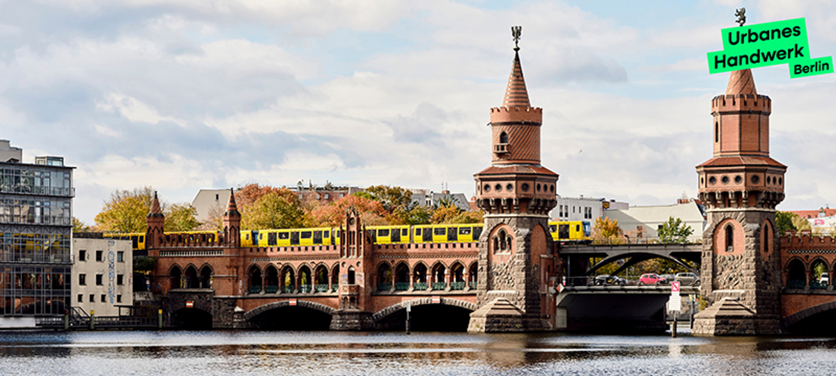 Urbanes Handwerk Berliner Oberbaumbr&uuml;cke aus Vogelperspektive