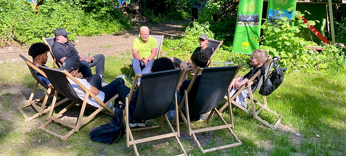Junge Handwerker im Mellowpark Berlin